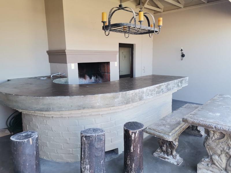 6 Bedroom Property for Sale in Hartenbos Western Cape